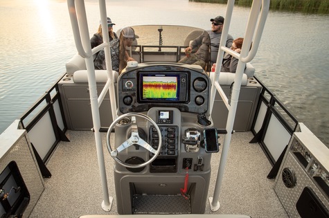 Pro Fish N Cruise - Space for a Multi-Function Display (MFD) with Digital Gauges (12" Max)